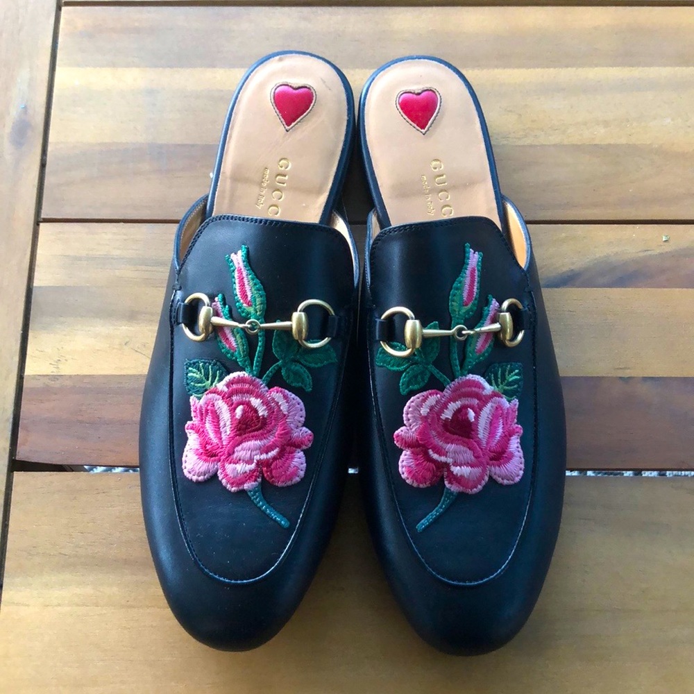 AUTHENTIC Gucci Black with Rose Embroidery Princetown Loafer 39